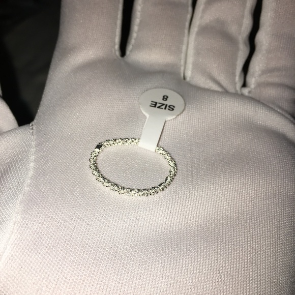 SILVER BROKEN FLOWER BAND RING‼️ - Picture 5 of 8